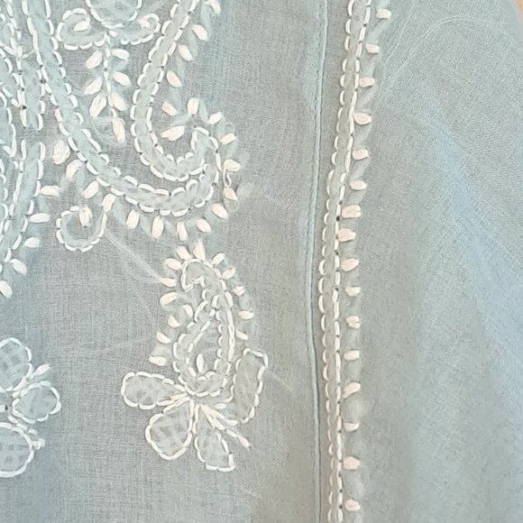 LARGE gorgeous ice-blue Indian kurta, embroidered, tunic, traditional, unique! - Picture 8 of 10